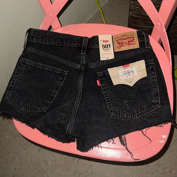 LEVIS 501 SHORTS - Picture 5 of 8